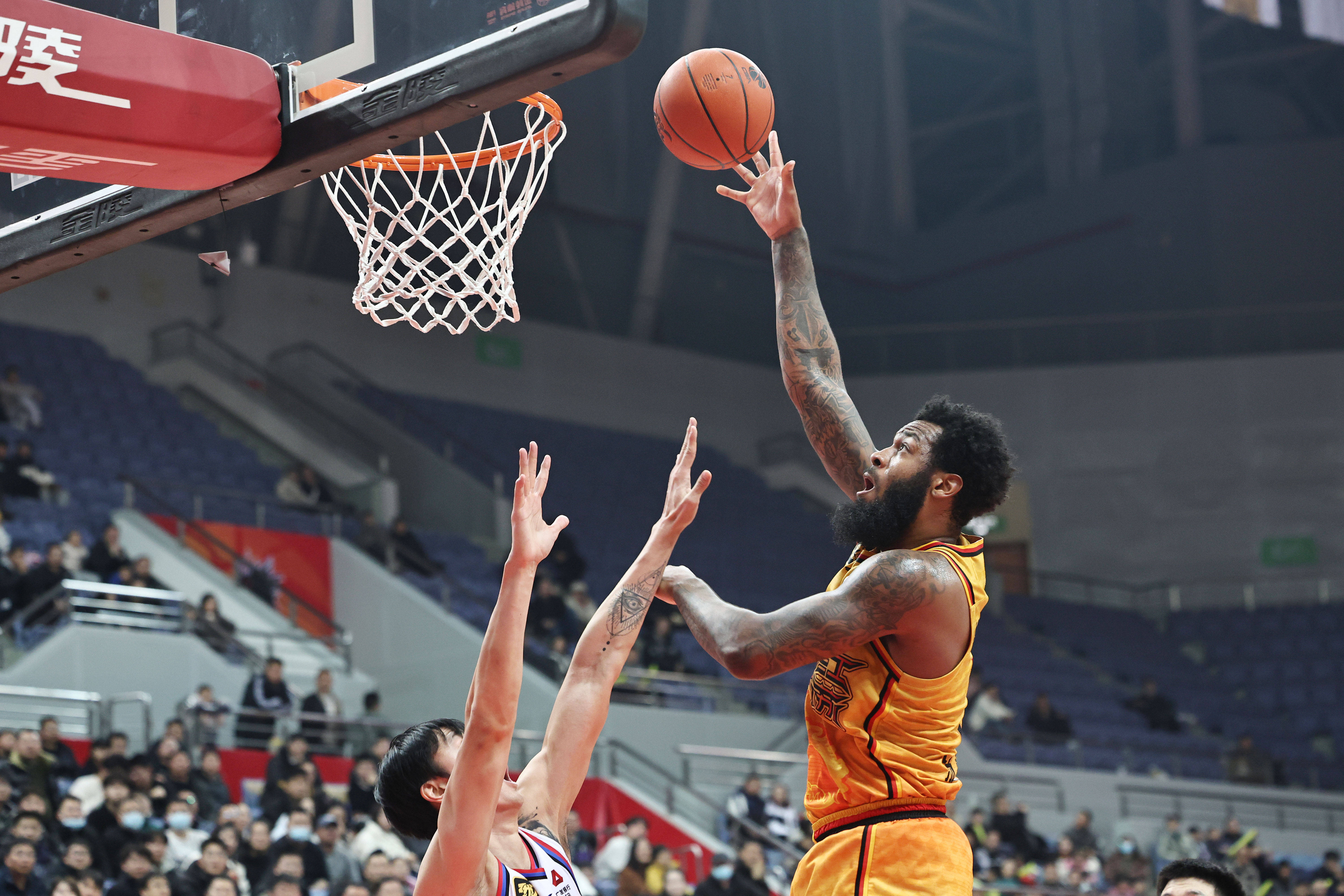 九游娱乐-关于今晚CBA常规赛传出新动向，北京国安回应争议，管理层表态——赛场秩序良好，资深球员宣示担当的信息-九游娱乐